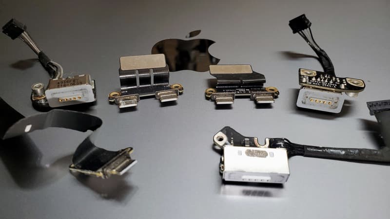 Apple Mac laptop power connectors