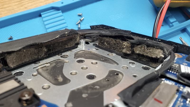 Dust blocked heatsink