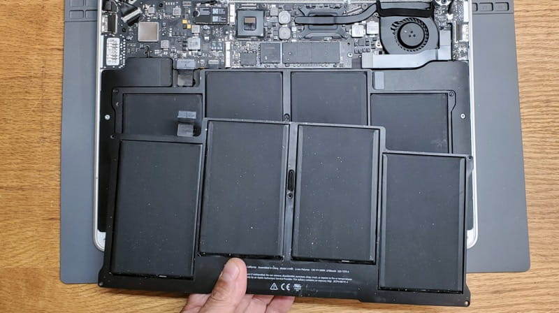 MacBook Air battery replacement