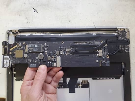 Macbook Air logic board replacement