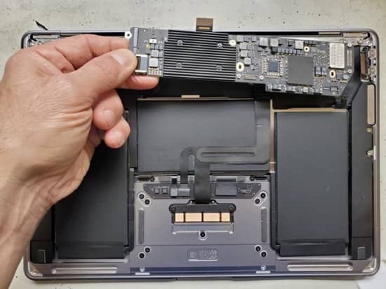 Removing MacBook Air motherboard